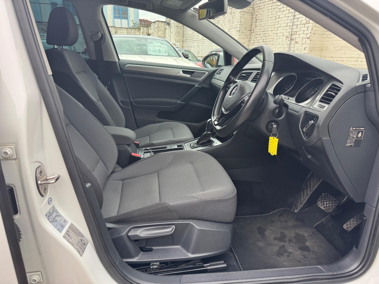 Used Volkswagen Golf 2024 for sale - 77633283: Photo 9