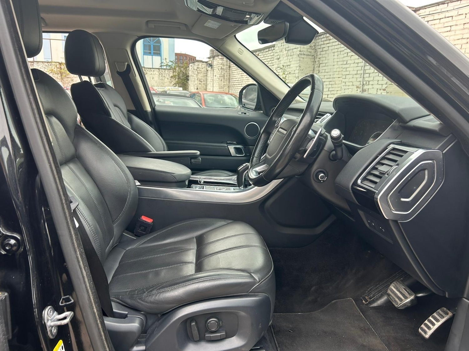 Used Land Rover Range Rover Sport 2017 for sale - 76561329: Photo 9