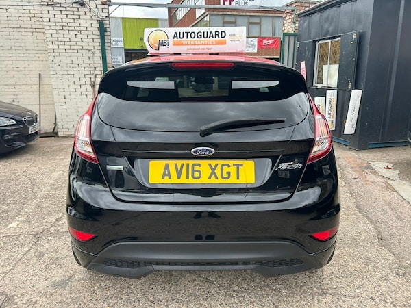 Used Ford Fiesta 2016 for sale - 76071626: Photo 8