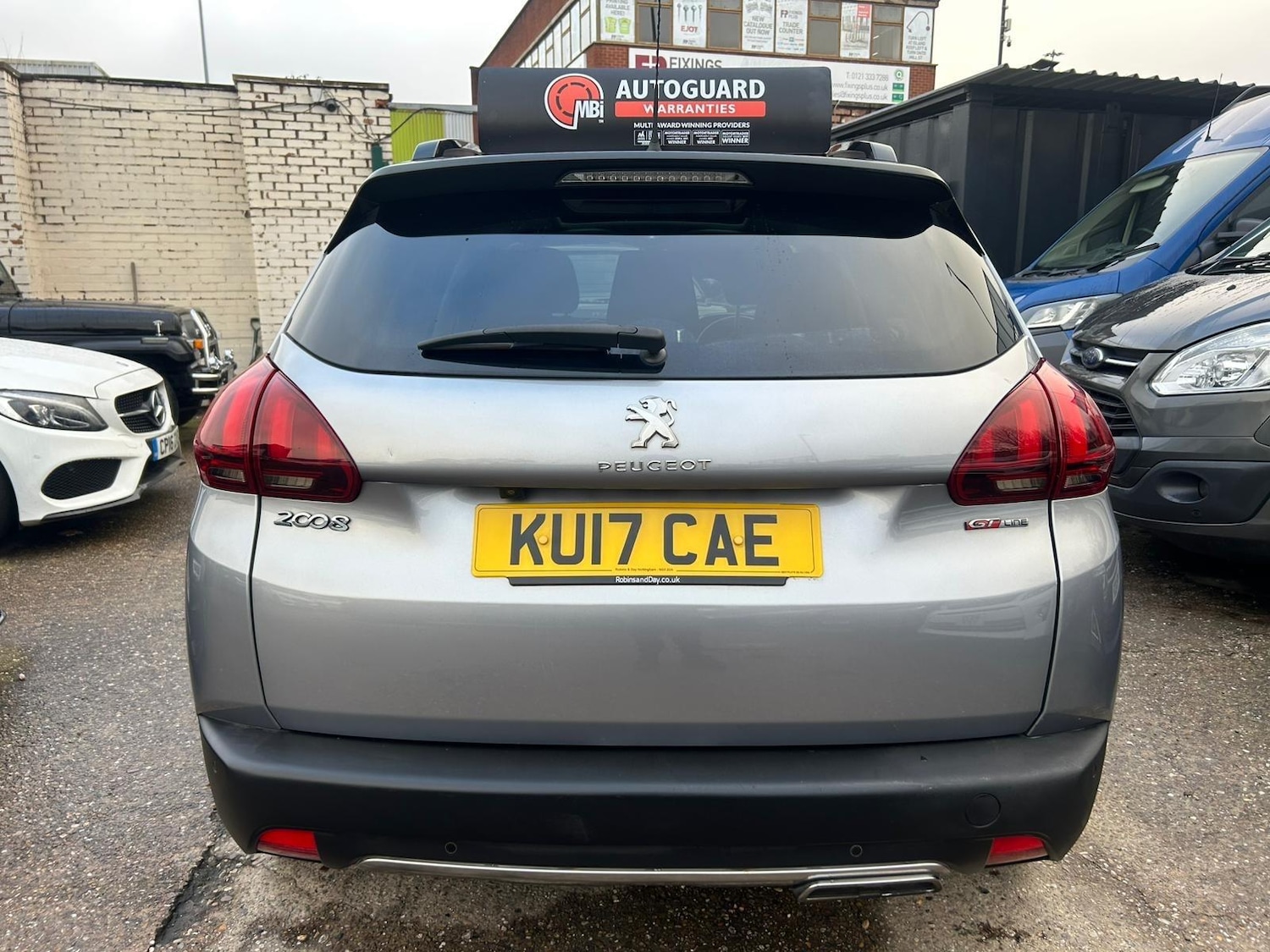Used Peugeot 2008 2017 for sale - 77016006: Photo 8