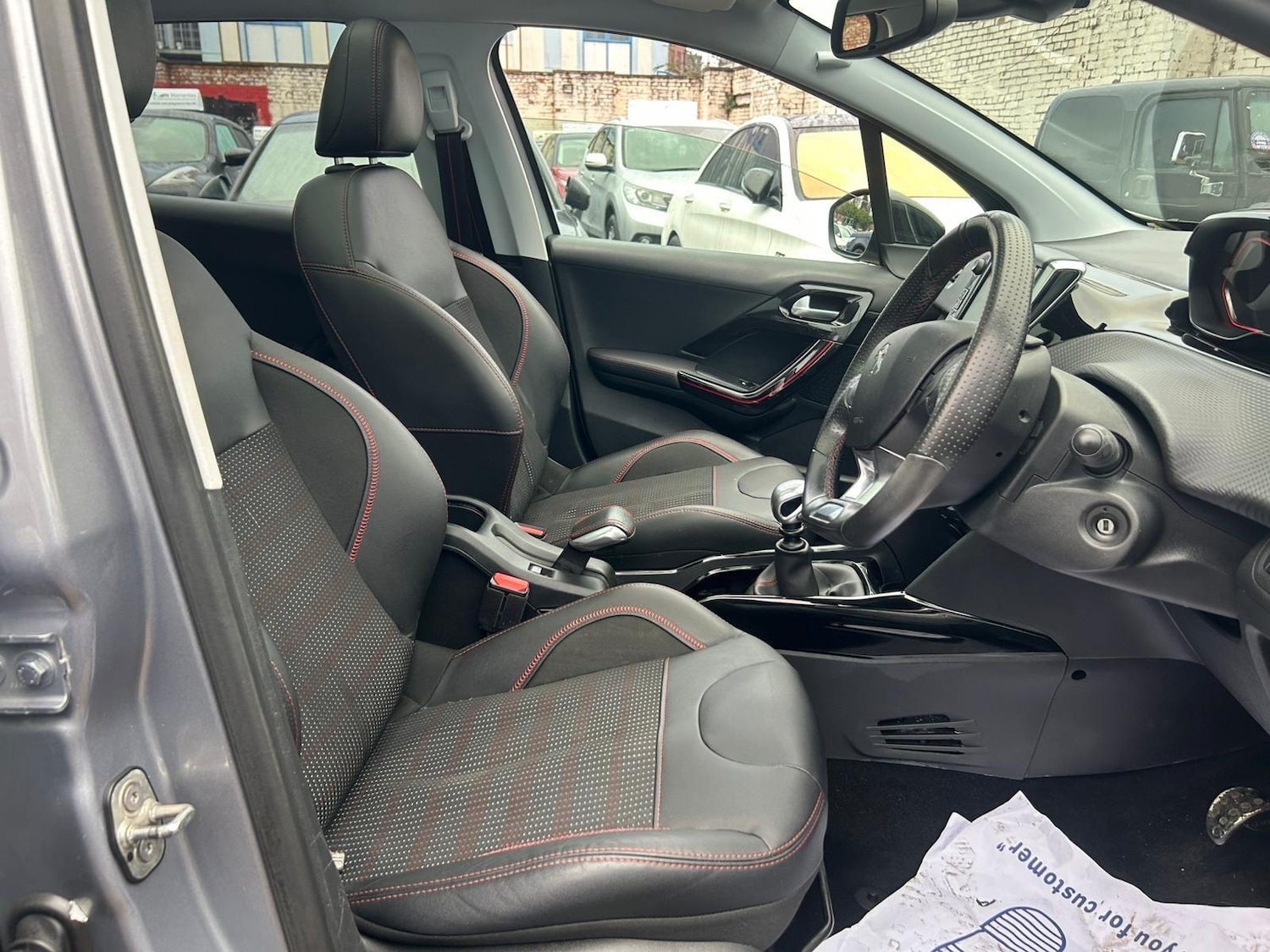 Used Peugeot 2008 2017 for sale - 77016006: Photo 9