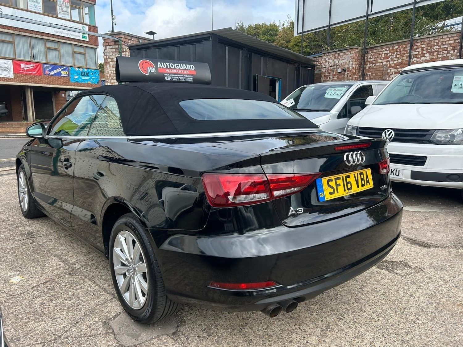Used Audi A3 Cabriolet 2016 for sale - 76152763: Photo 11