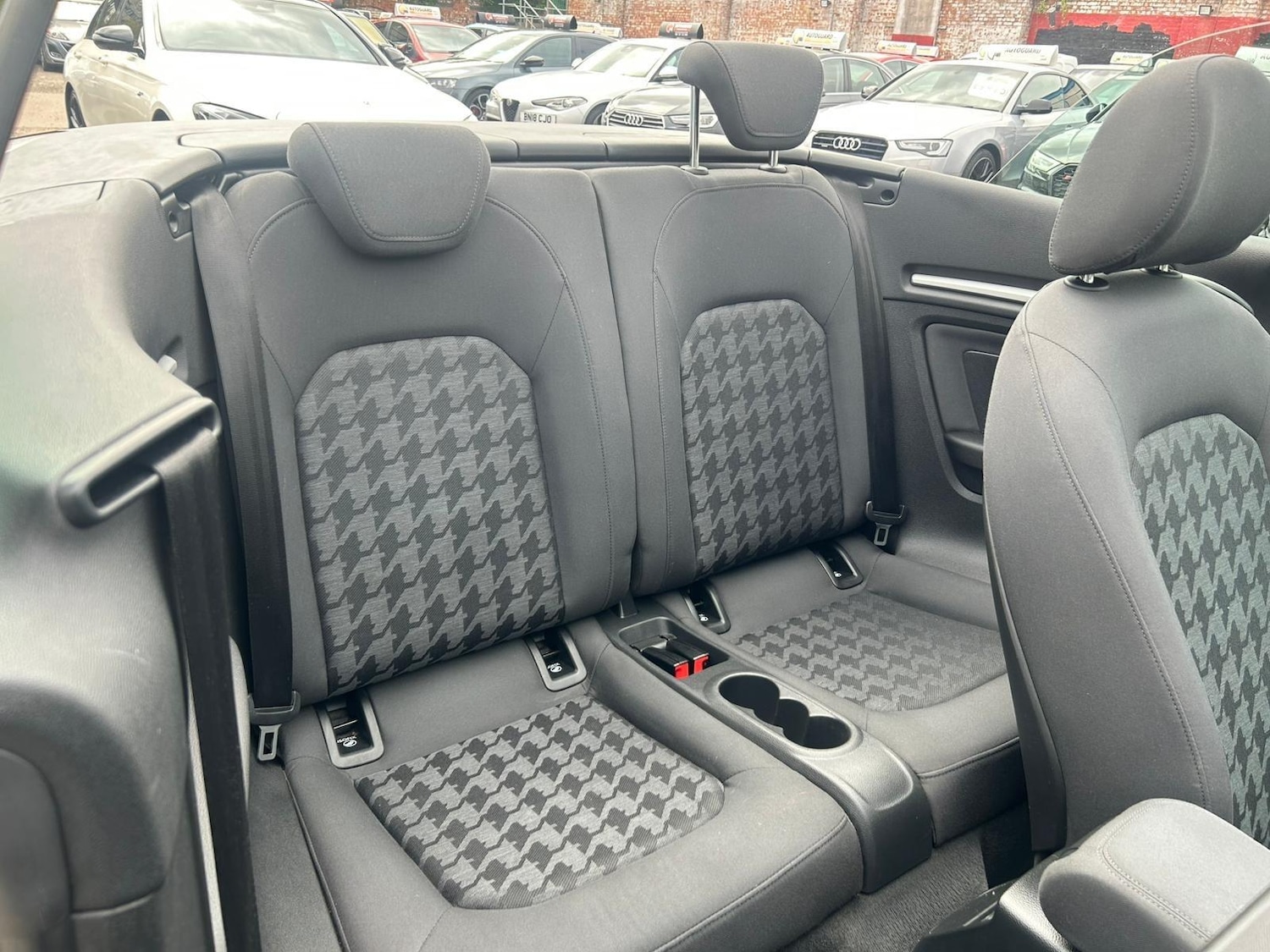 Used Audi A3 Cabriolet 2016 for sale - 76152763: Photo 16