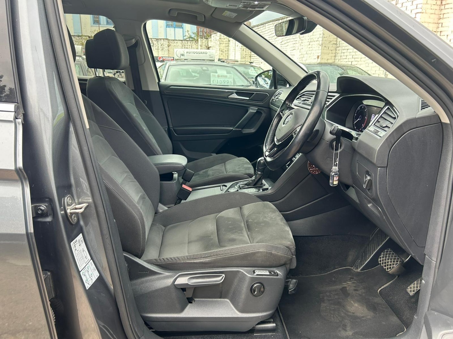 Used Volkswagen Tiguan Allspace 2018 for sale - 75884411: Photo 11