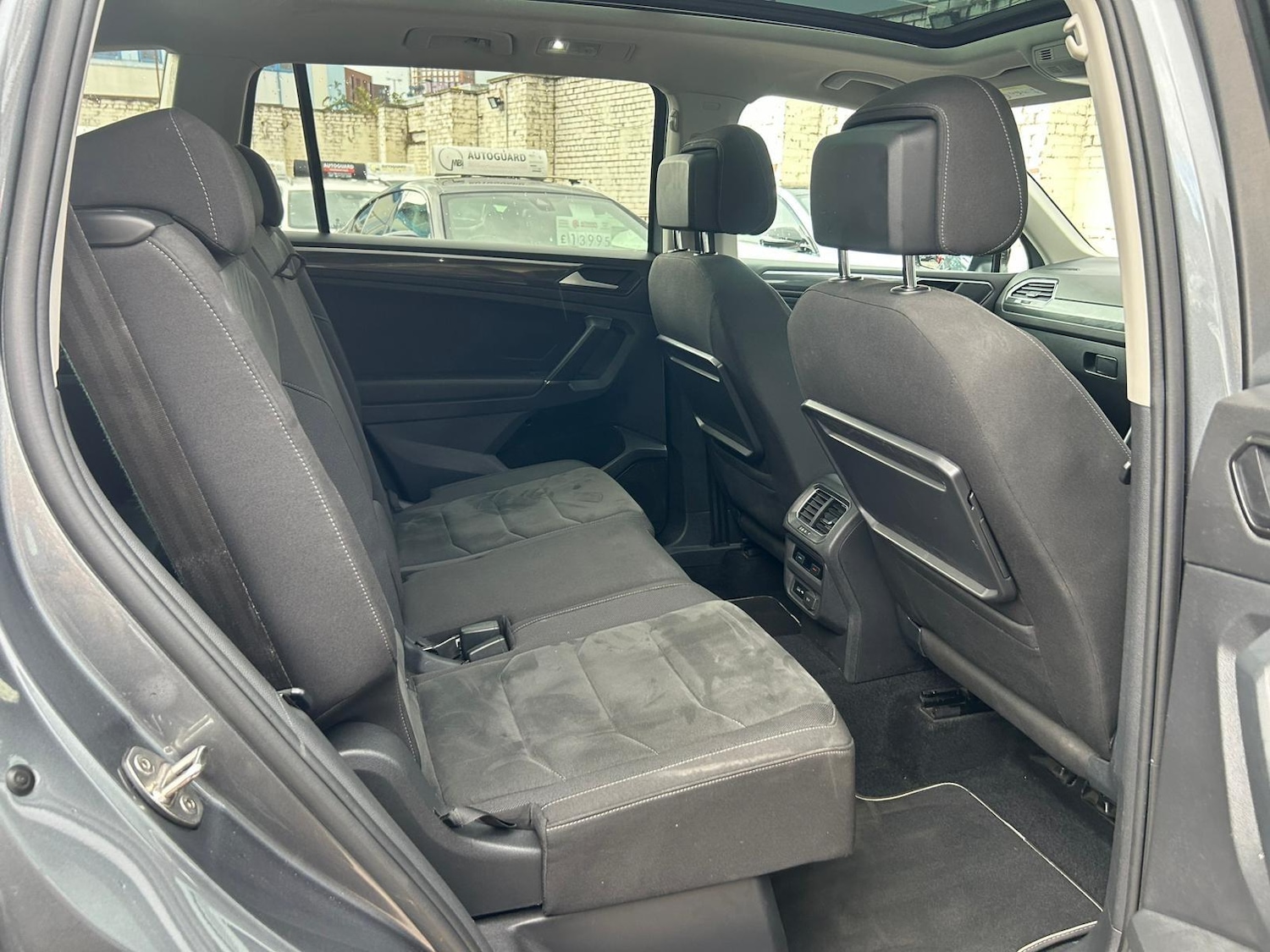 Used Volkswagen Tiguan Allspace 2018 for sale - 75884411: Photo 15