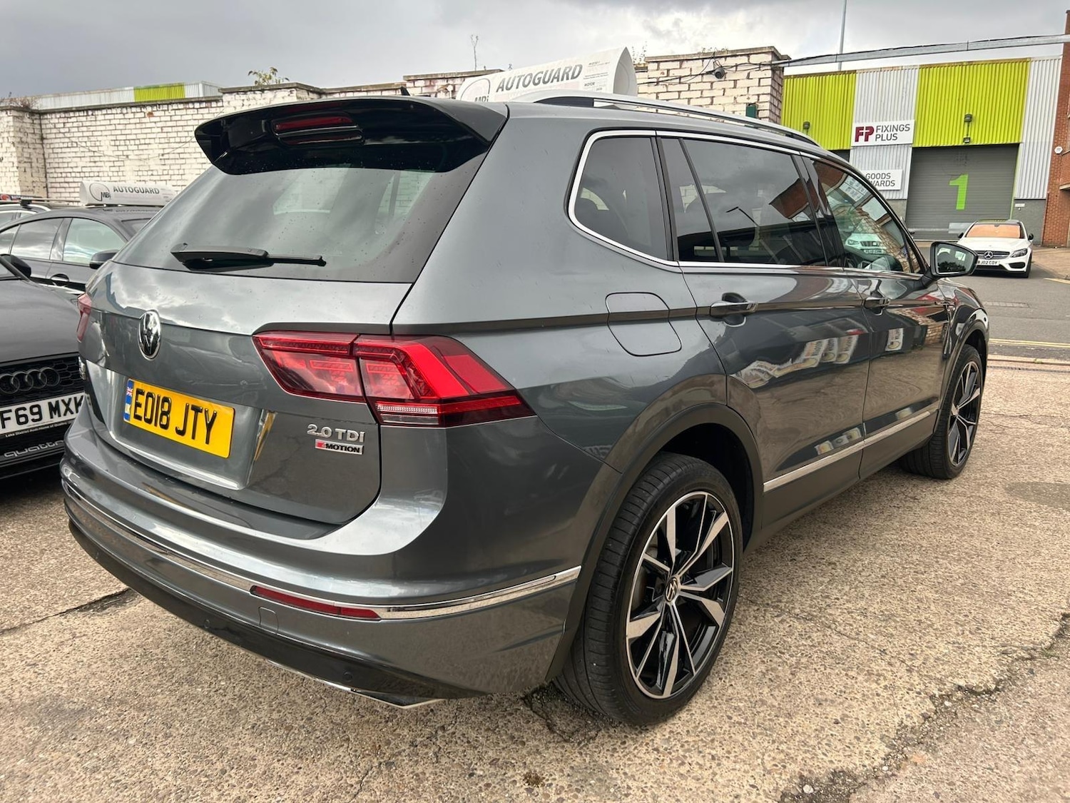 Used Volkswagen Tiguan Allspace 2018 for sale - 75884411: Photo 4