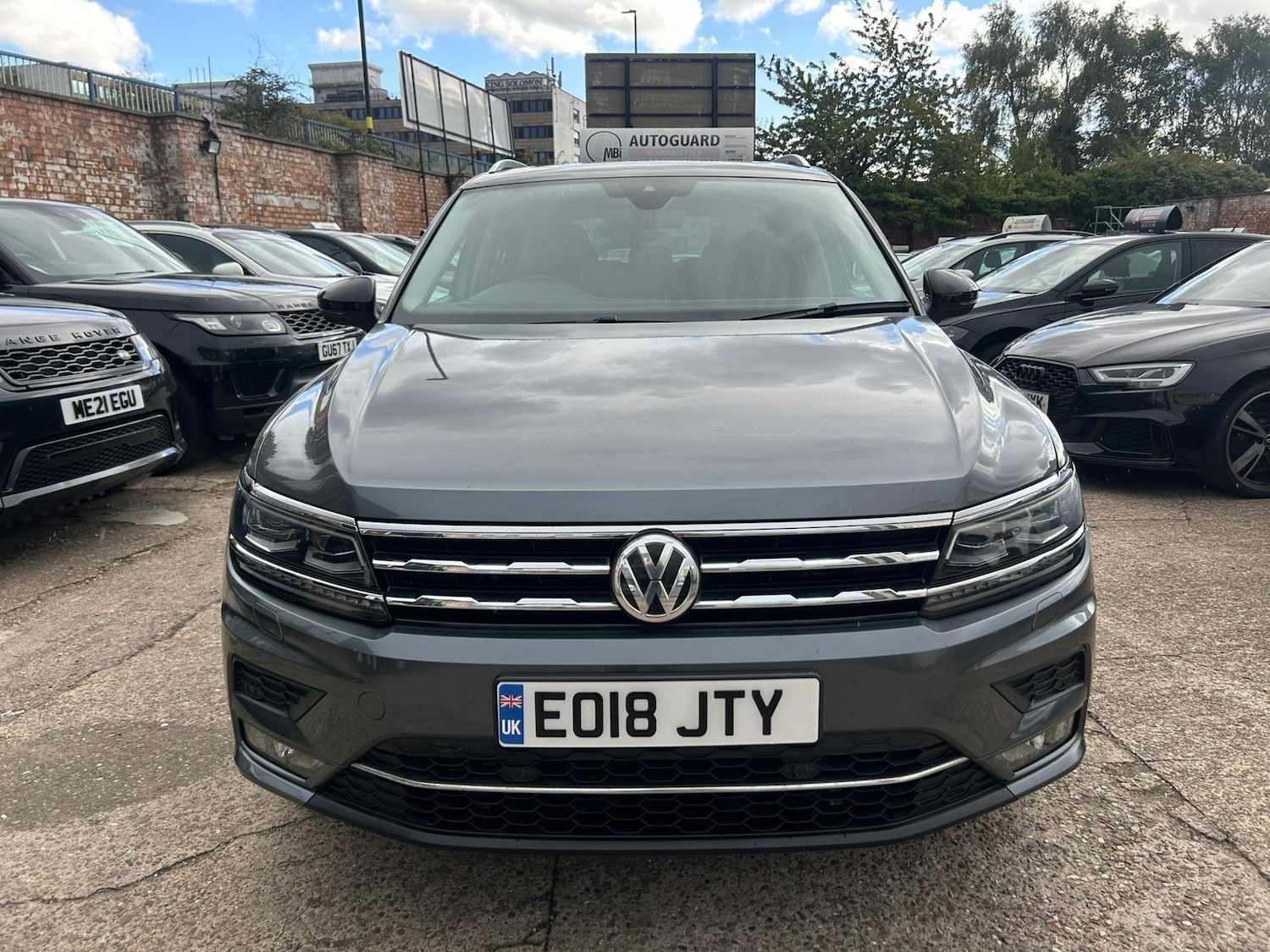 Used Volkswagen Tiguan Allspace 2018 for sale - 75884411: Photo 6