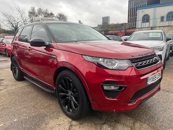Used Land Rover Discovery Sport 2015 for sale - 76549963: Photo