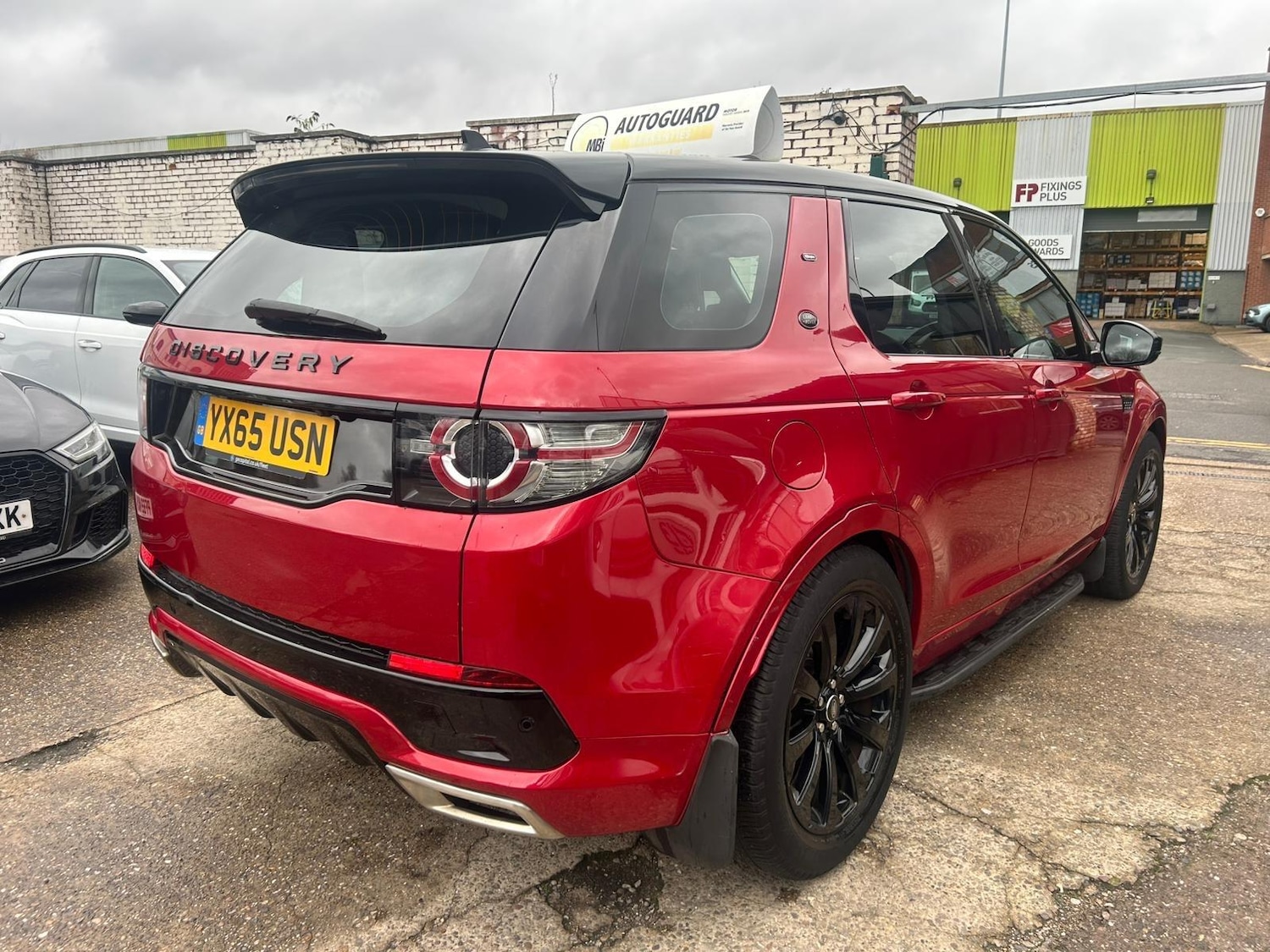 Used Land Rover Discovery Sport 2015 for sale - 76549963: Photo 4