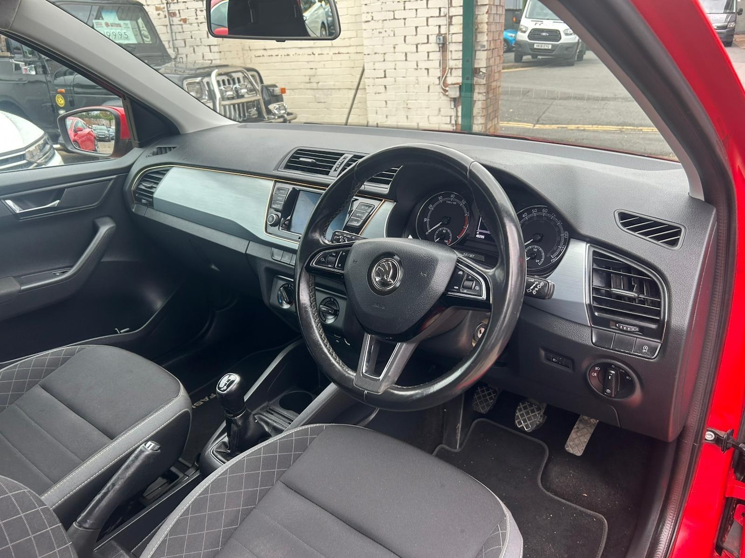 Used Skoda Fabia 2019 for sale - 76993158: Photo 9