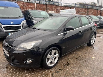 Used Ford Focus 2014 for sale - 77330502: Photo