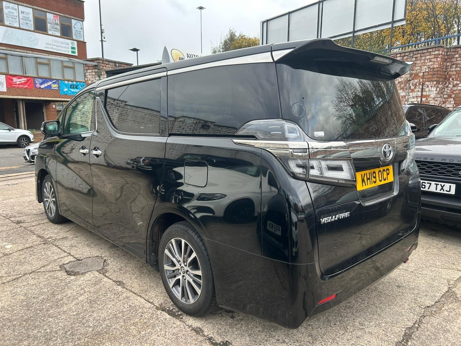 Used Toyota Vellfire 2025 for sale - 76360445: Photo 5