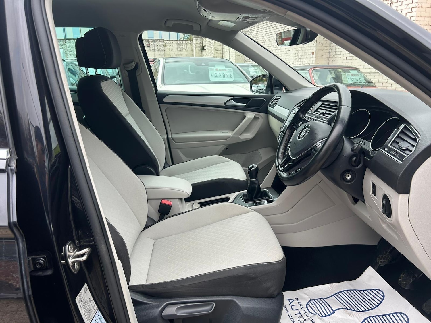 Used Volkswagen Tiguan 2016 for sale - 76239679: Photo 11