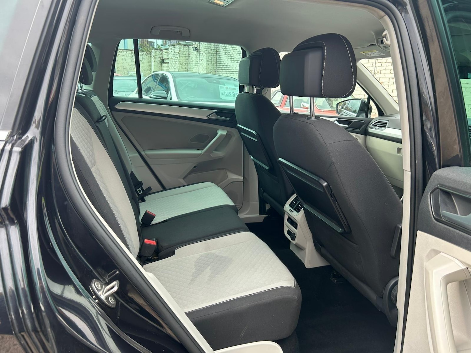 Used Volkswagen Tiguan 2016 for sale - 76239679: Photo 12