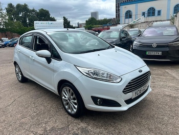 Used Ford Fiesta 2016 for sale - 79075843: Photo