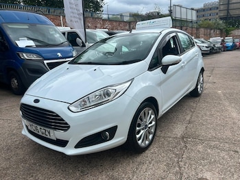 Used Ford Fiesta 2016 for sale - 79075843: Photo