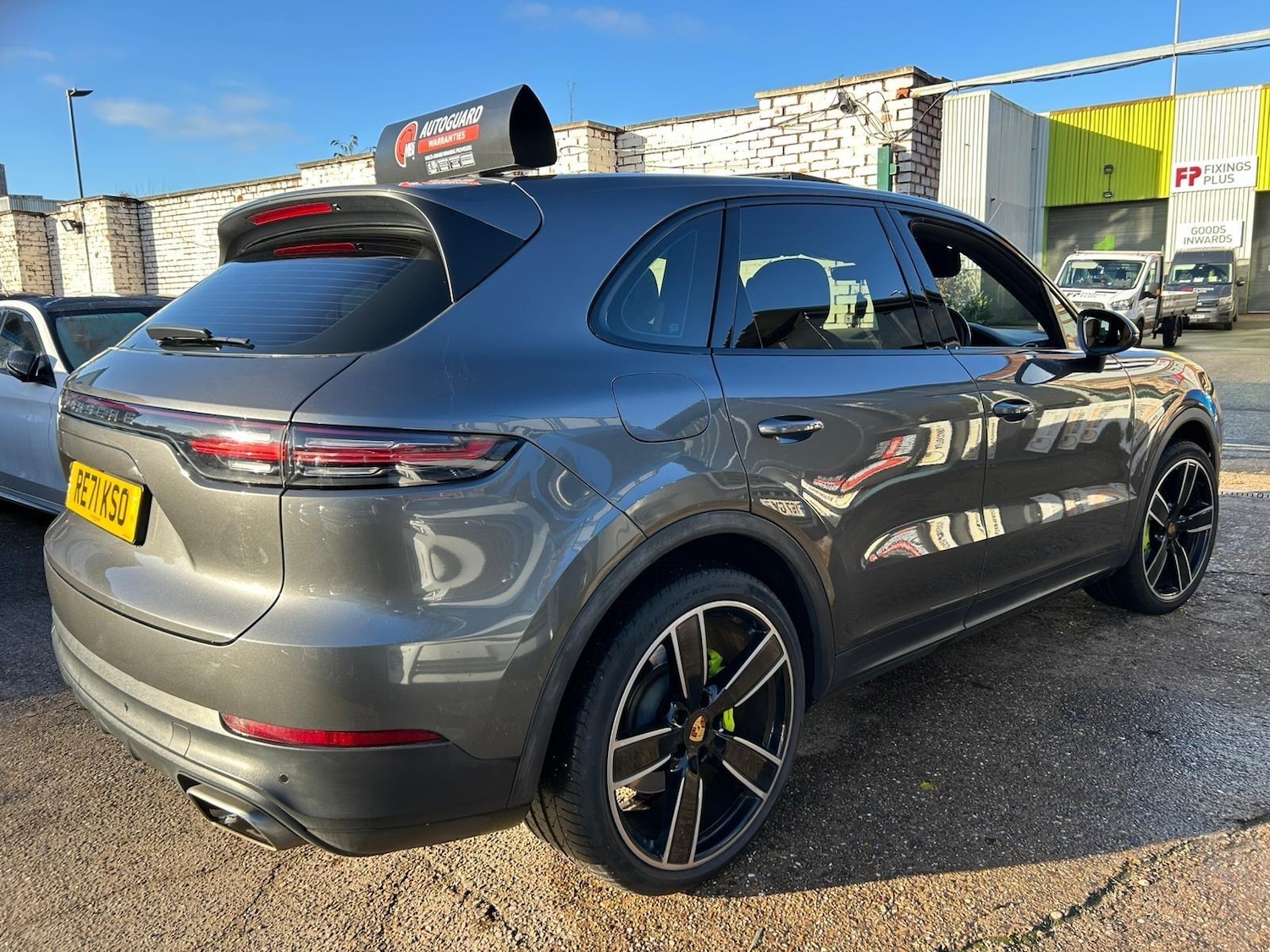 Used Porsche Cayenne 2021 for sale - 76727700: Photo 4