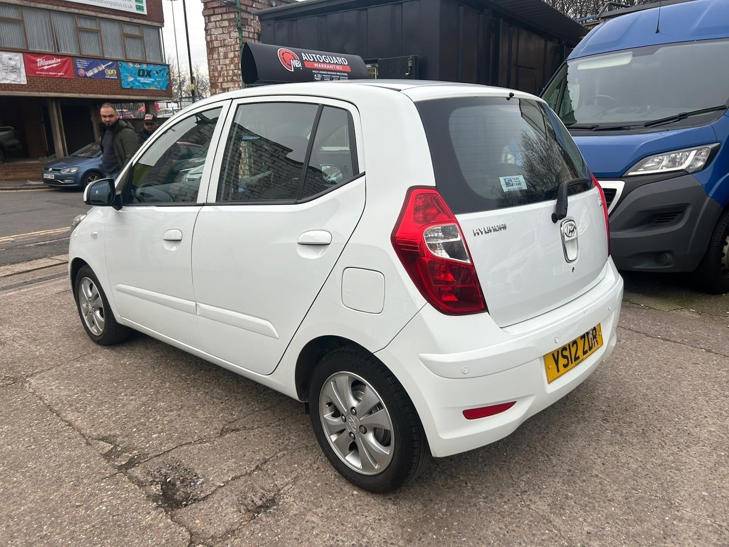 Used Hyundai i10 2012 for sale - 77586007: Photo 4