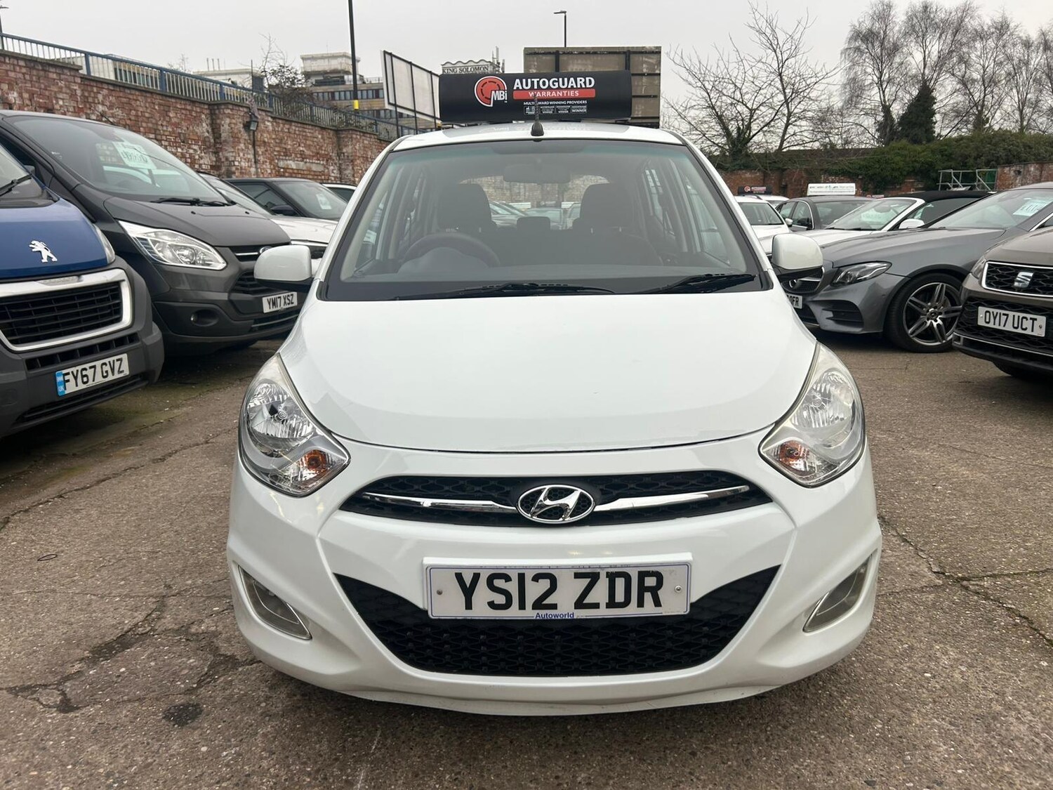 Used Hyundai i10 2012 for sale - 77586007: Photo 6