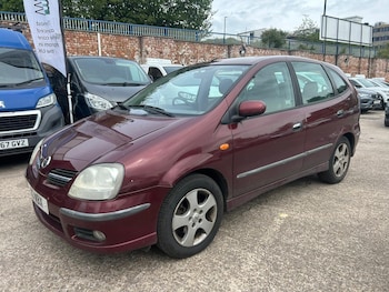 Used Nissan Almera Tino 2004 for sale - 78609315: Photo