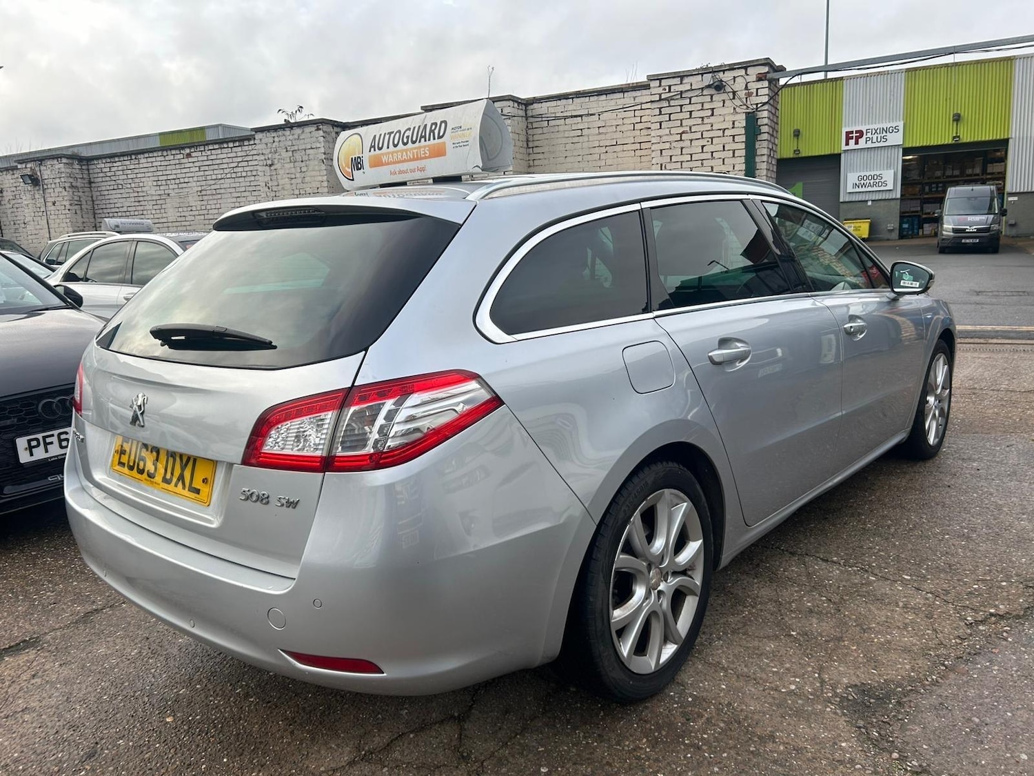 Used Peugeot 508 2013 for sale - 76728385: Photo 4