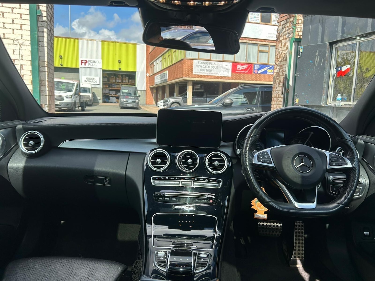 Used Mercedes-Benz C Class 2015 for sale - 75867203: Photo 12