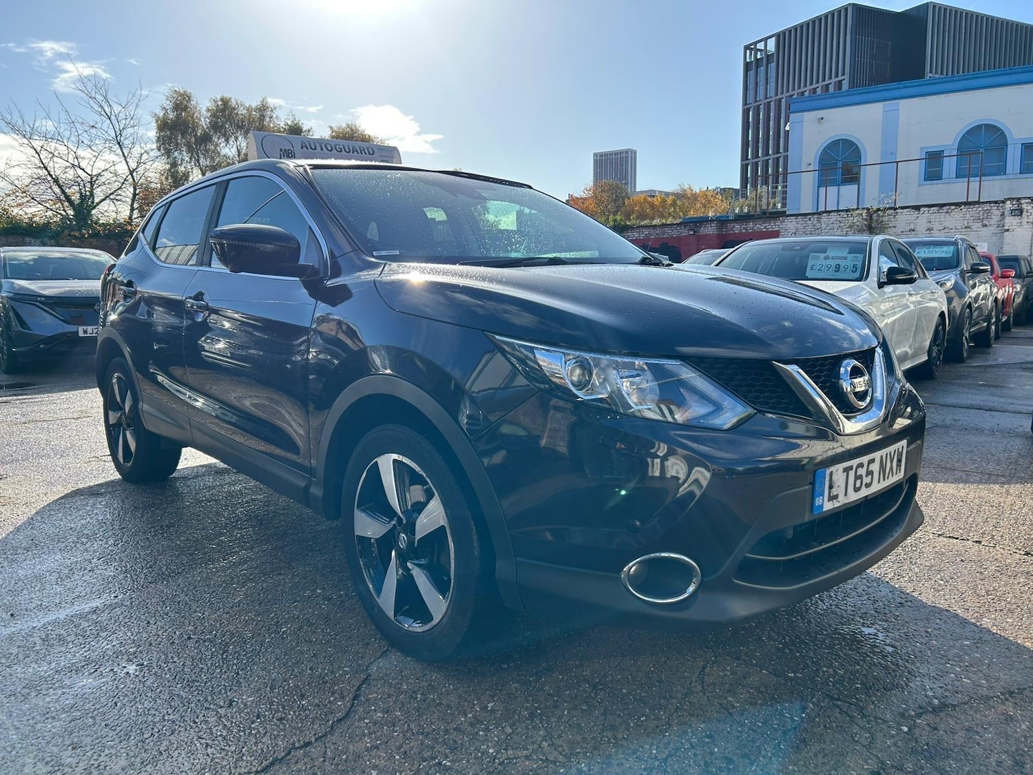 Used Nissan Qashqai 2015 for sale - 76336110: Photo 1