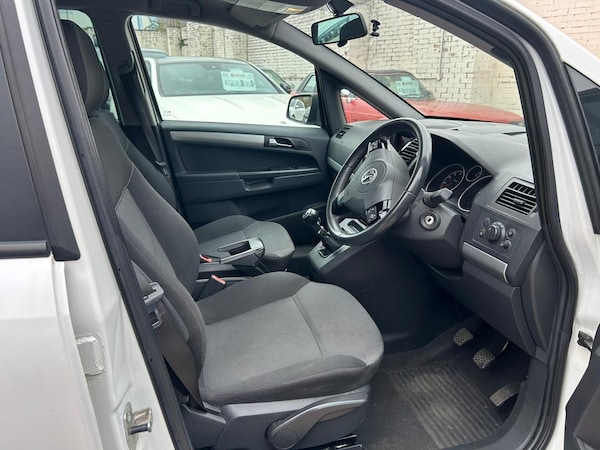 Used Vauxhall Zafira 2012 for sale - 76238757: Photo 9
