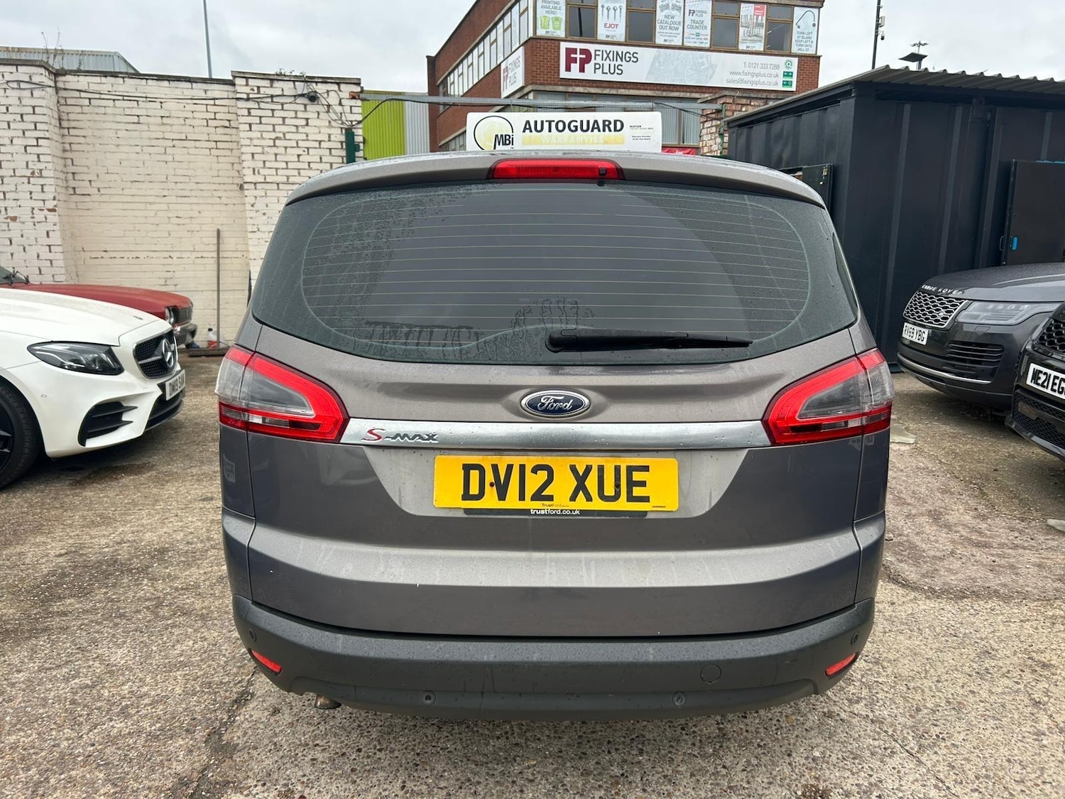 Used Ford S-Max 2012 for sale - 76995153: Photo 8
