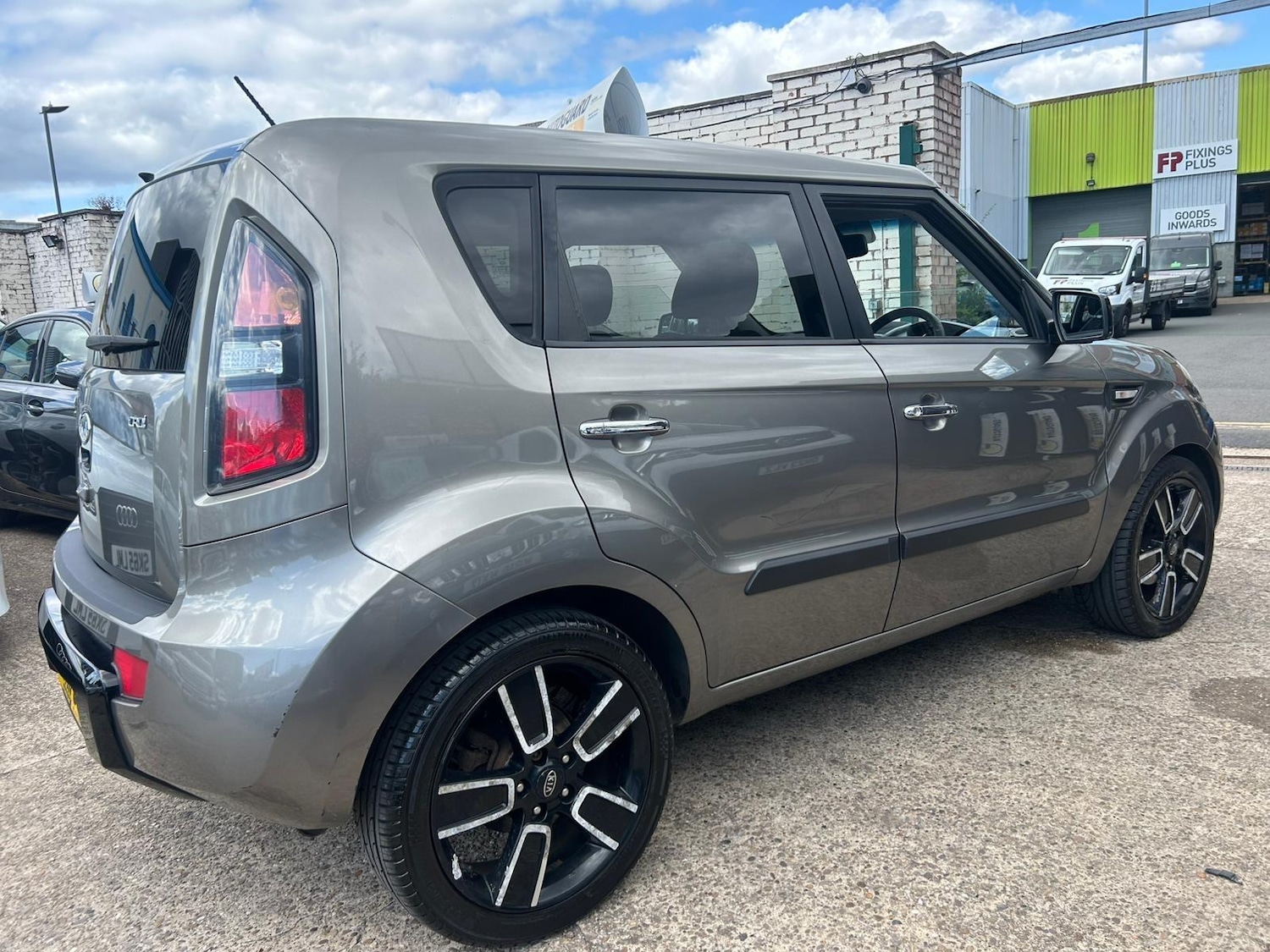 Vehicle 5
