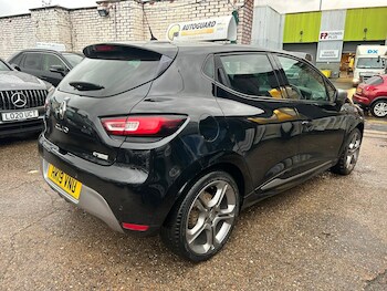 Used Renault Clio 2019 for sale - 77305379: Photo