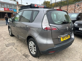 Used Renault Scenic 2013 for sale - 76240122: Photo 3