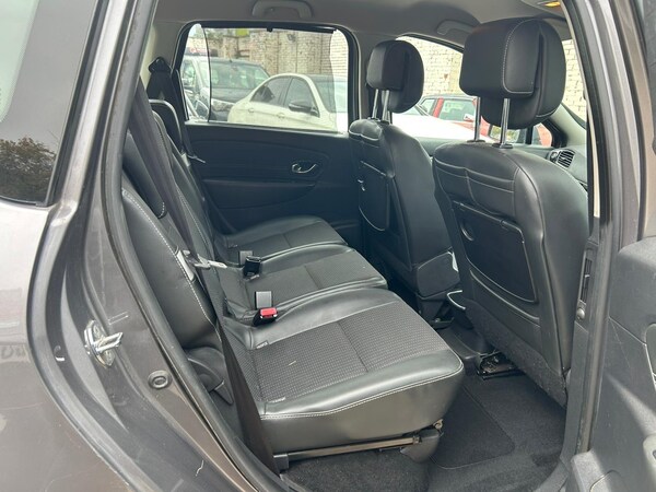 Used Renault Scenic 2013 for sale - 76240122: Photo 9