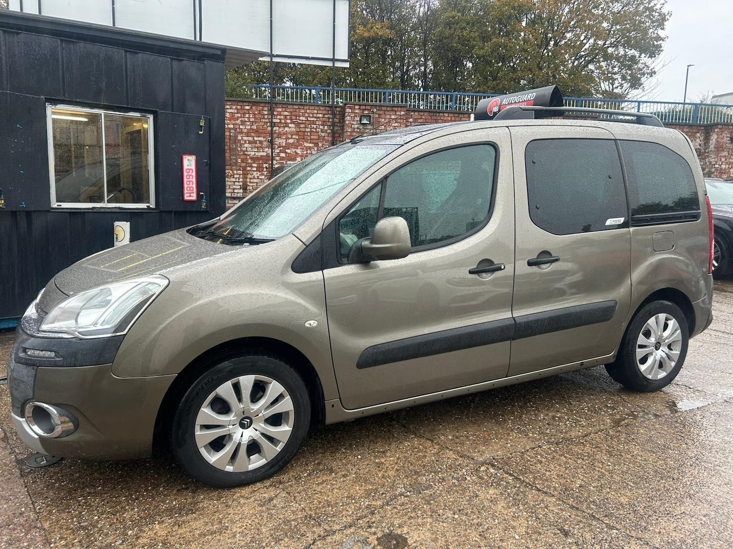 Used Citroen Berlingo 2014 for sale - 76121240: Photo 3
