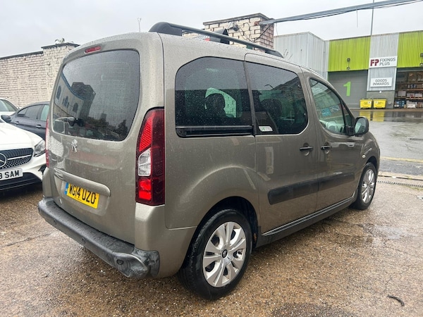 Used Citroen Berlingo 2014 for sale - 76121240: Photo 4