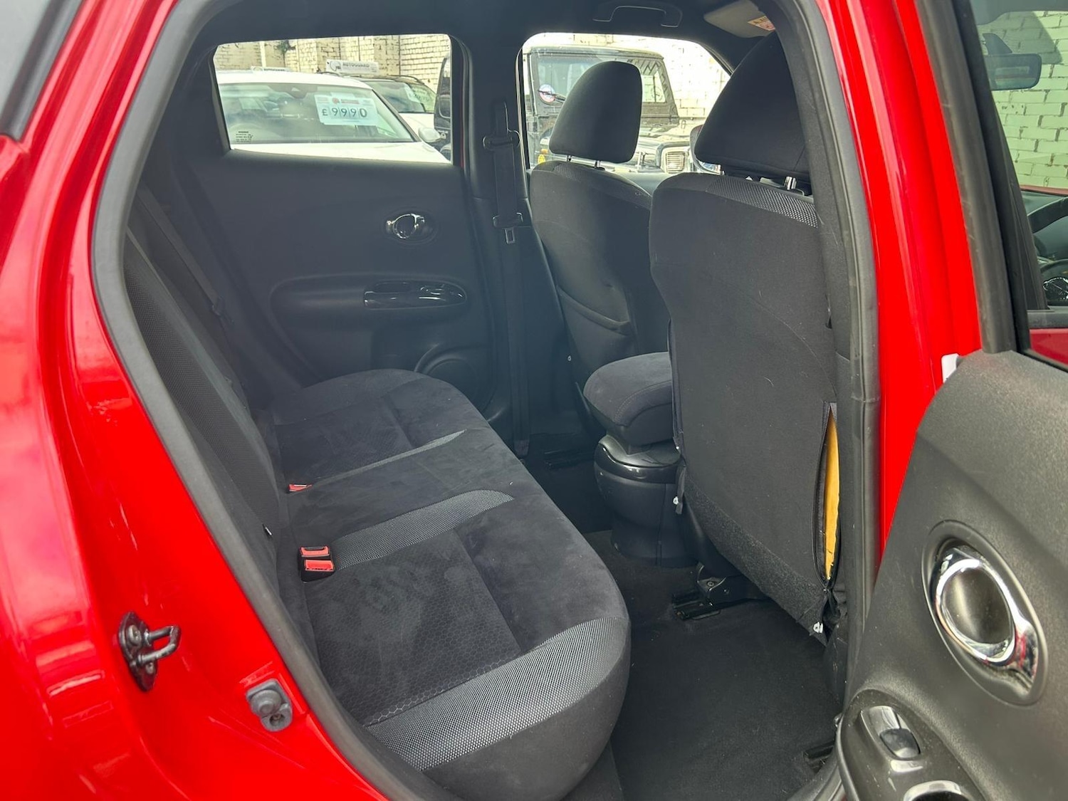 Used Nissan Juke 2015 for sale - 76992704: Photo 12