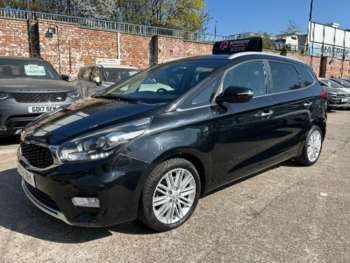 Used Kia Carens 2018 for sale - 74310507: Photo