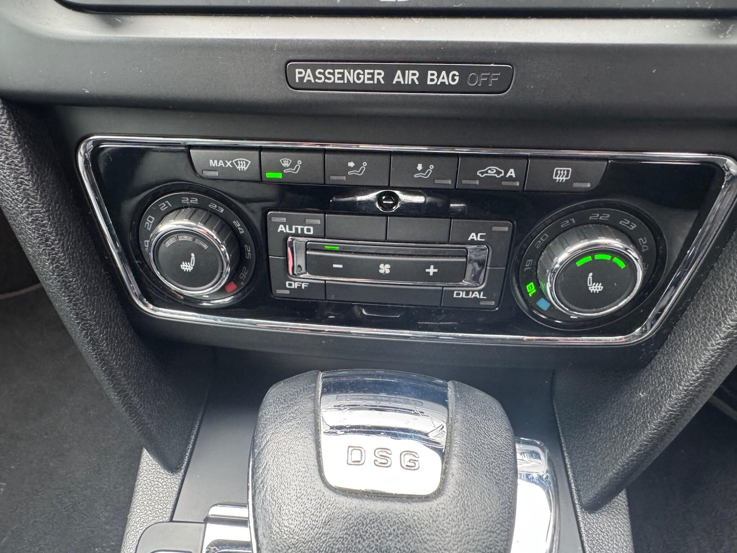 Used Skoda Superb 2011 for sale - 77400716: Photo 16