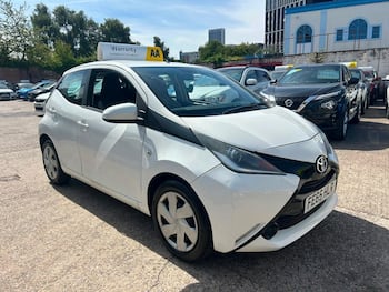 Used Toyota AYGO 2015 for sale - 79681200: Photo