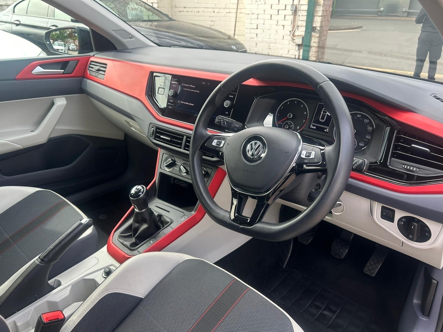 Used Volkswagen Polo 2019 for sale - 77215201: Photo 10