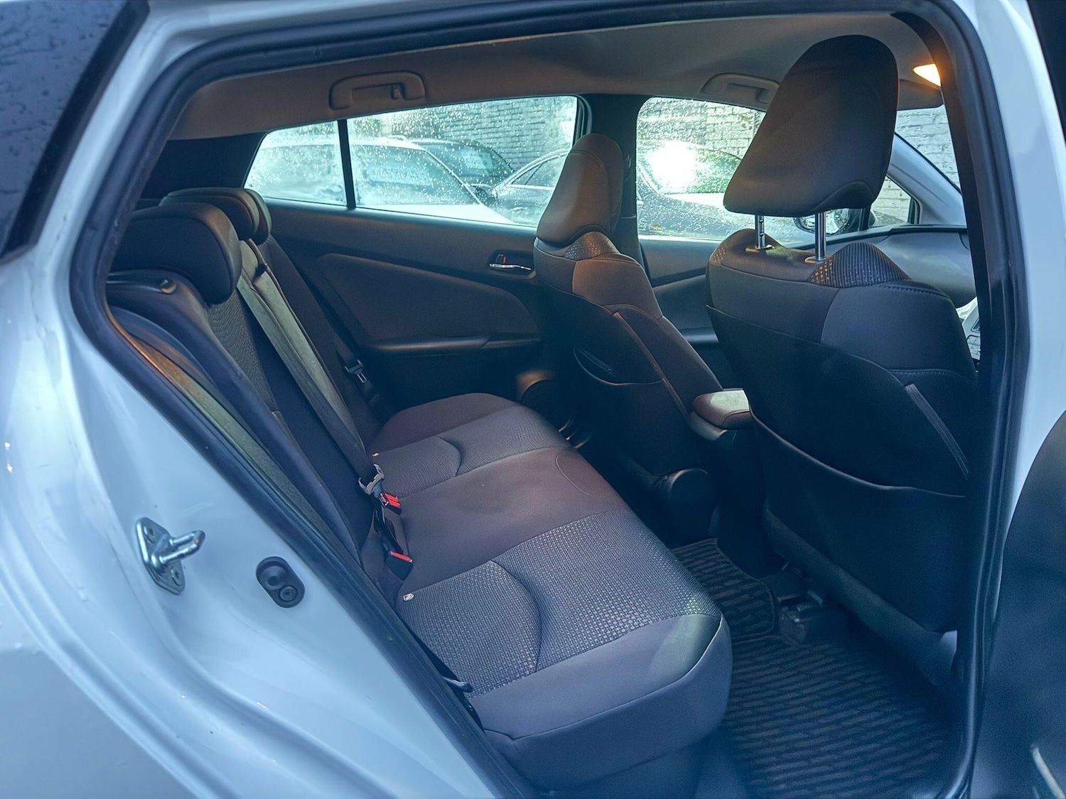 Used Toyota Prius for sale - 77550238: Photo 13