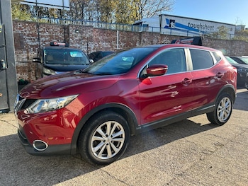 Used Nissan Qashqai 2014 for sale - 76753173: Photo