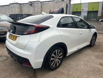 Used Honda Civic 2016 for sale - 77611697: Photo