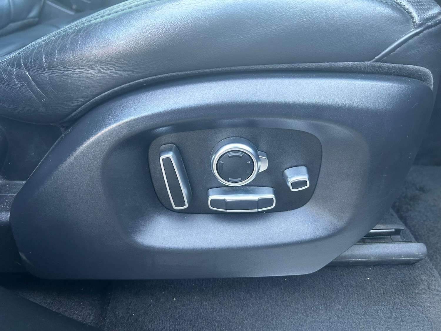 Used Land Rover Range Rover Sport 2015 for sale - 76645985: Photo 14