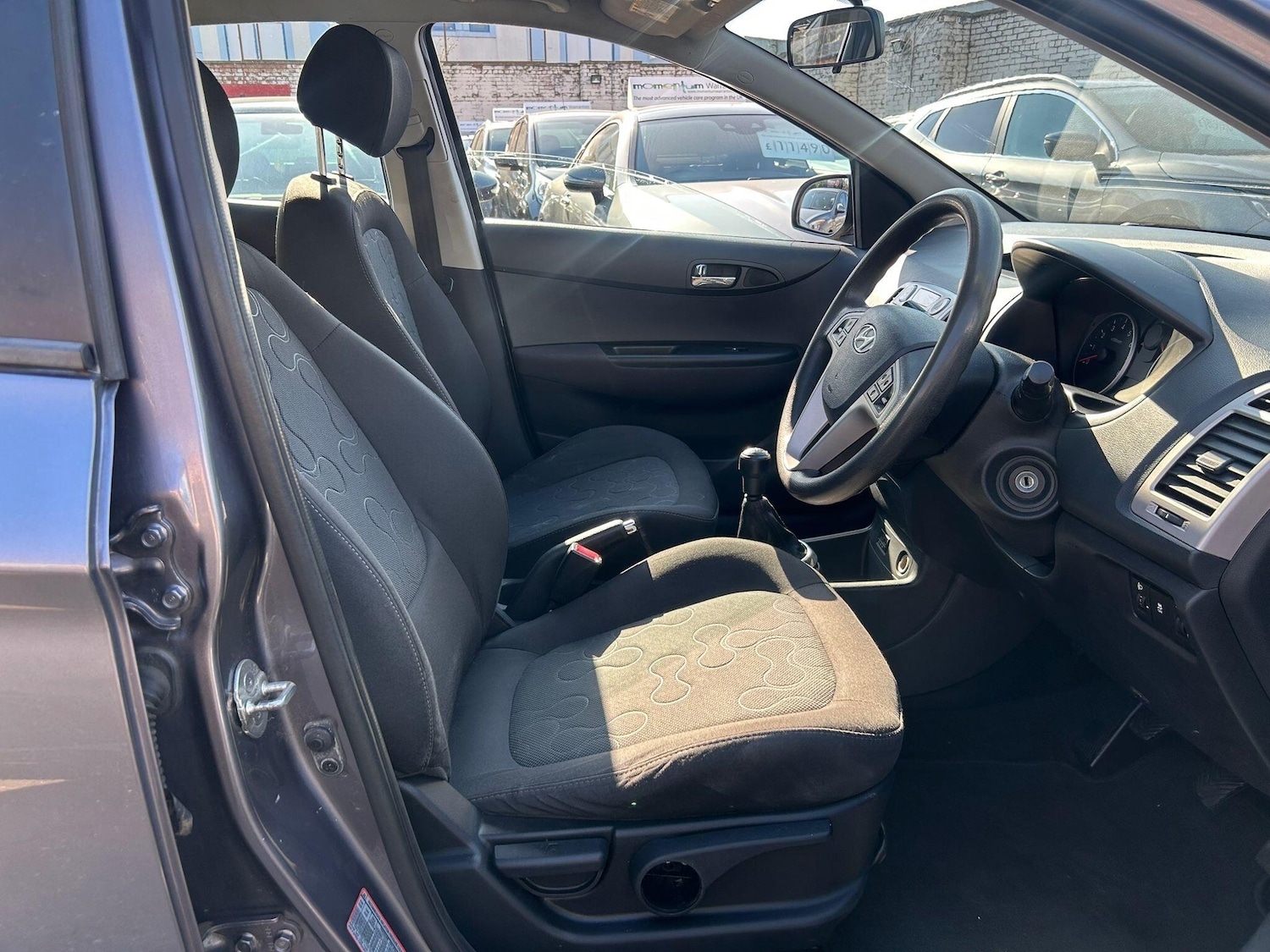 Used Hyundai i20 for sale - 77957017: Photo 9