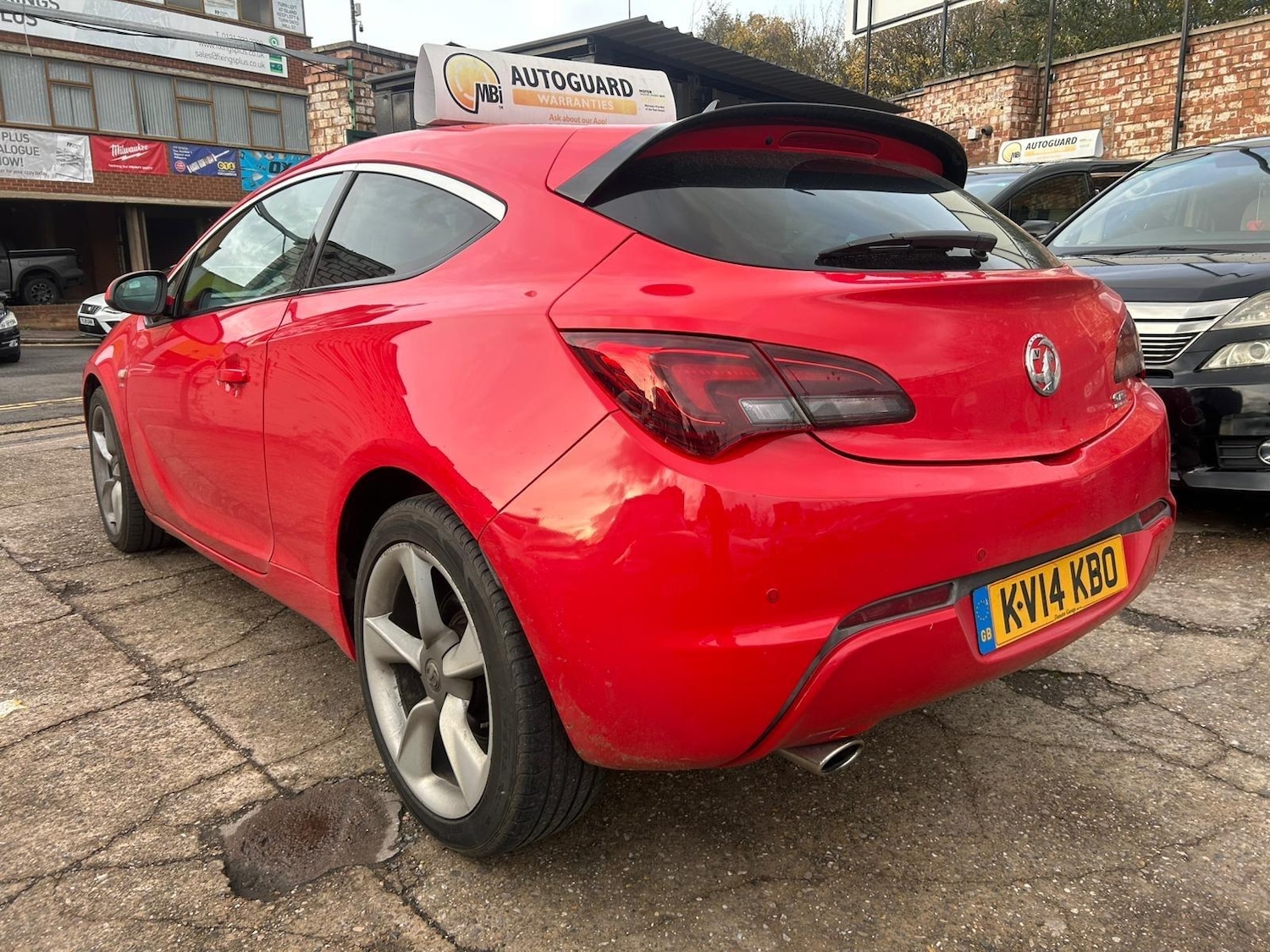 Used Vauxhall Astra GTC 2014 for sale - 76409614: Photo 3