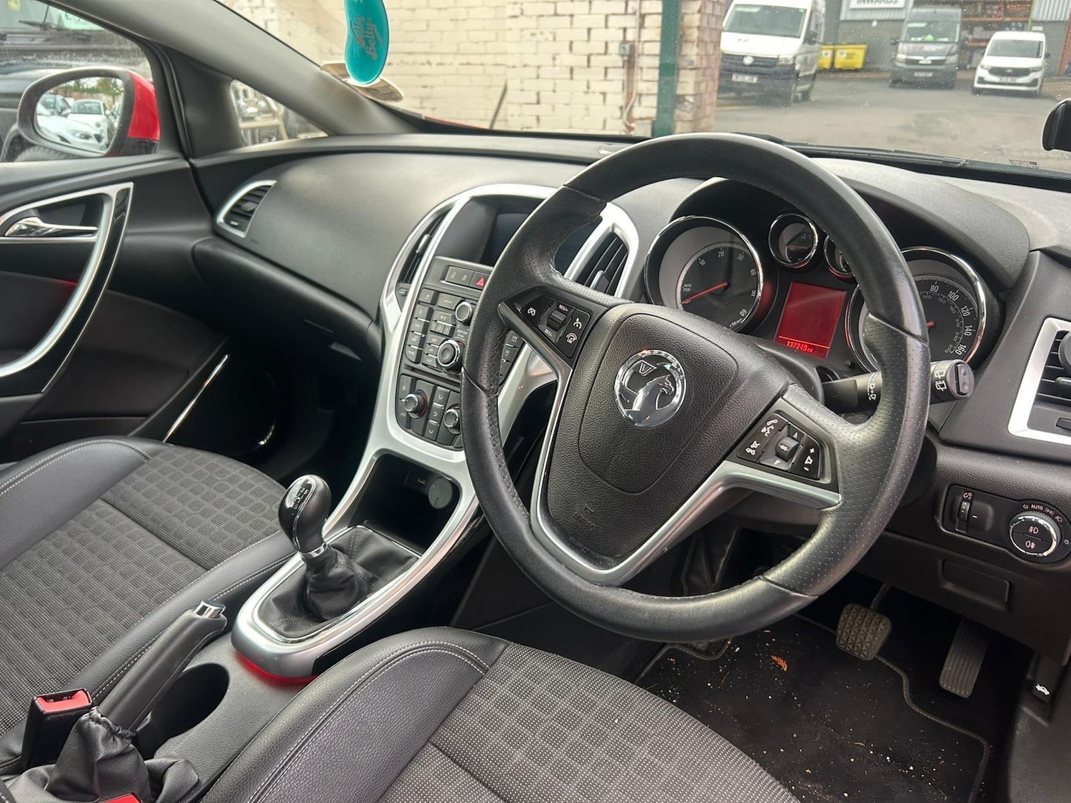 Used Vauxhall Astra GTC 2014 for sale - 76409614: Photo 8