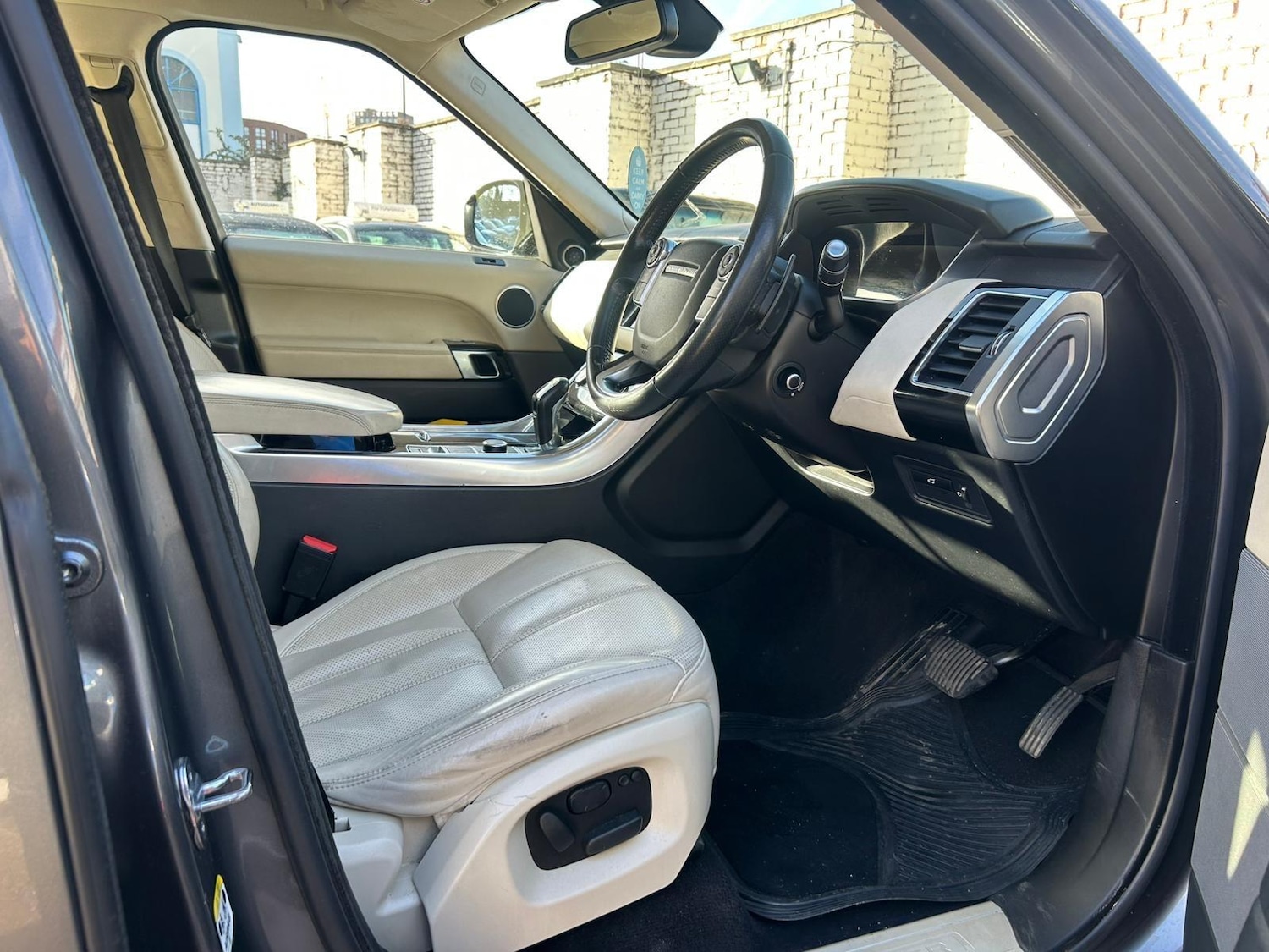 Used Land Rover Range Rover Sport 2014 for sale - 77549753: Photo 10