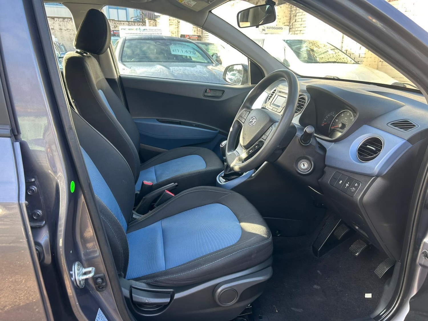 Used Hyundai i10 2014 for sale - 77321026: Photo 11