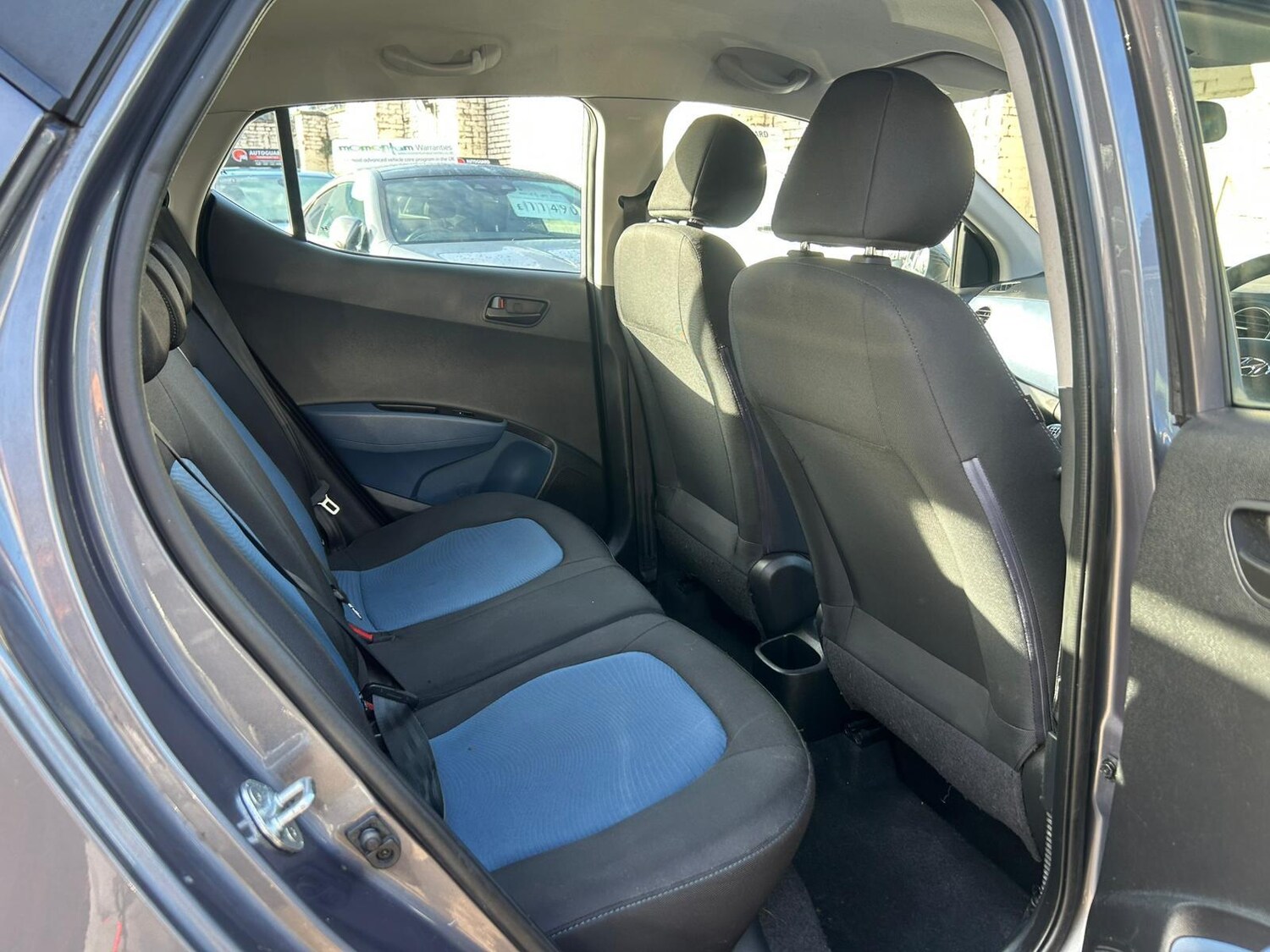 Used Hyundai i10 2014 for sale - 77321026: Photo 12